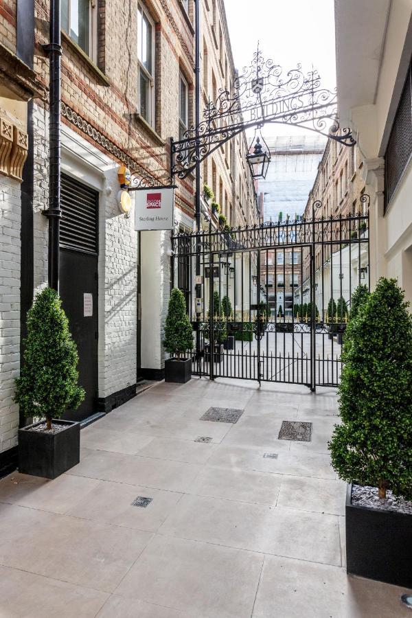 Roomspace Serviced Apartments - Sterling House Londres Exterior foto